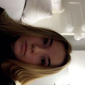 Meet your Posher, Ashlyn